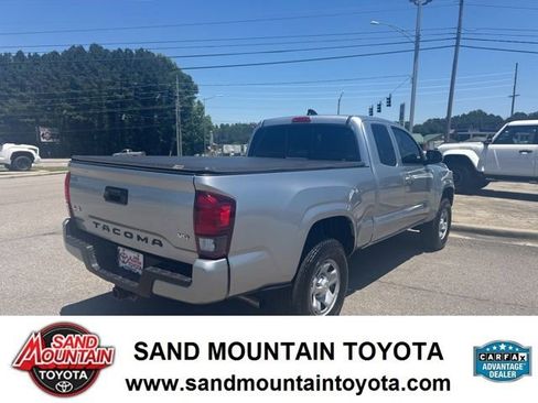 Used 2023 Toyota Tacoma SR AWD/4WD image 3