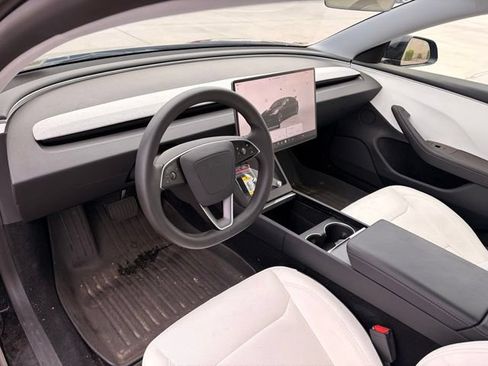 Used 2025 Tesla Model 3 Long Range AWD/4WD image 11