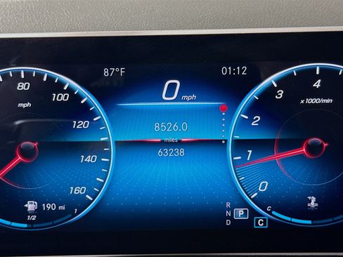 Used 2021 Mercedes-Benz GLB 250 image 13