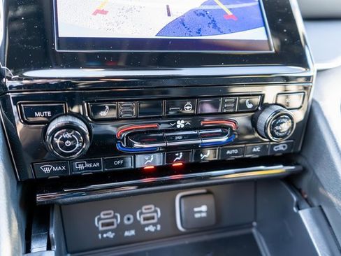 New 2025 Jeep Grand Cherokee Altitude image 23