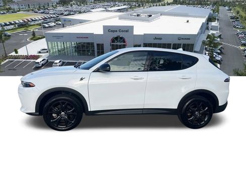 Used 2023 Dodge Hornet GT w/ GT Blacktop Package AWD/4WD image 24