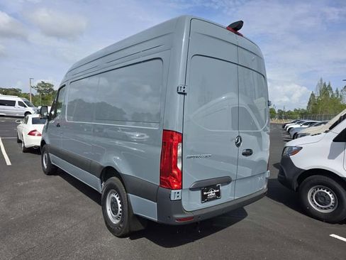 New 2026 Mercedes-Benz Sprinter 2500 image 3