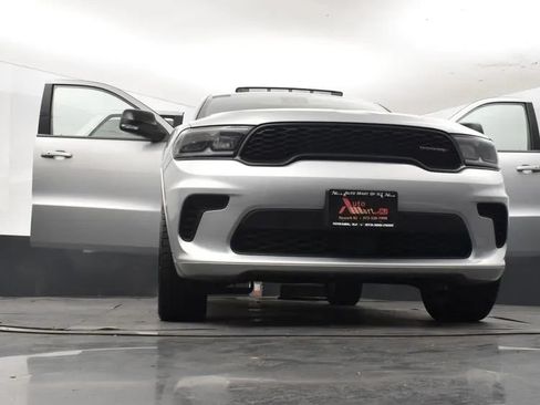Used 2024 Dodge Durango GT AWD/4WD image 11