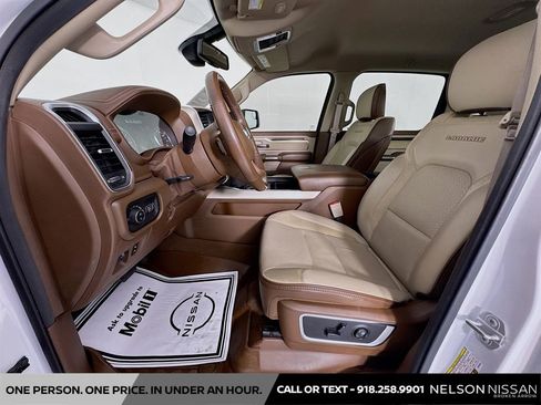 Used 2019 RAM 1500 Laramie RWD image 21
