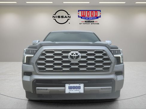 Used 2023 Toyota Sequoia Capstone AWD/4WD image 6