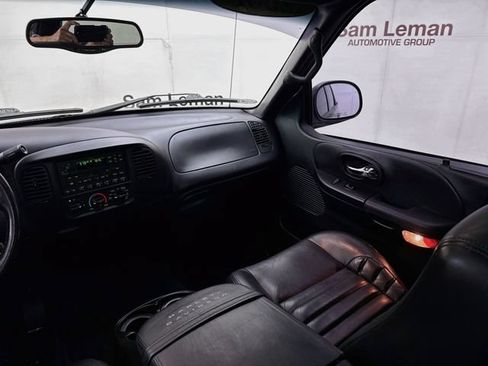 Used 2001 Ford F150 Harley-Davidson RWD image 21