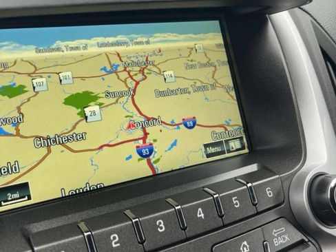 Used 2017 Chevrolet Equinox Premier w/ Enhanced Convenience Package AWD/4WD image 4