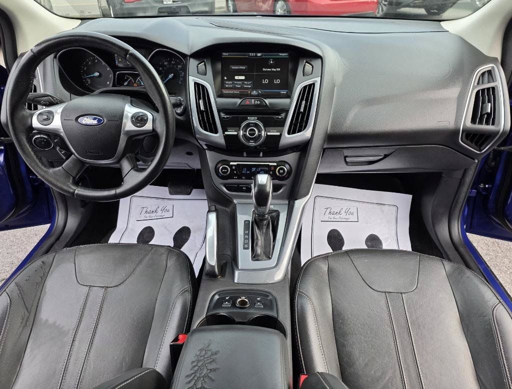 Used 2014 Ford Focus Titanium FWD image 19