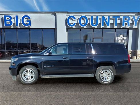 Used 2020 Chevrolet Suburban LT AWD/4WD image 2