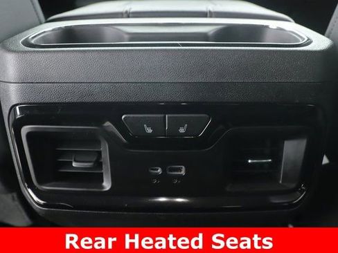 Used 2024 GMC Sierra 1500 AT4 w/ Technology Package image 29