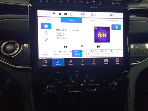 Used 2022 Jeep Grand Cherokee Trailhawk w/ Advanced Protech Group II image 25