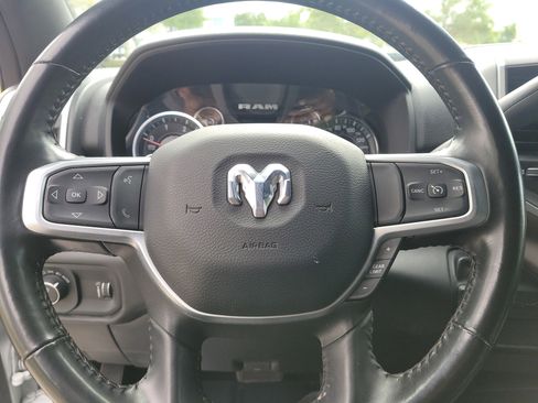 Used 2024 RAM 3500 Big Horn AWD/4WD image 22