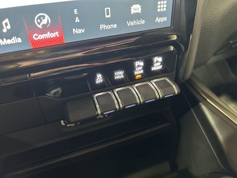 Certified 2022 RAM 1500 Rebel w/ Rebel Level B Equipment Group image 36