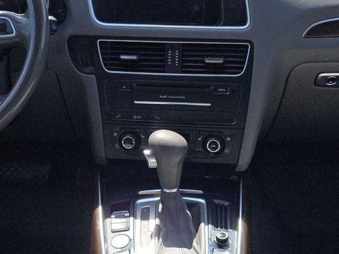 Used 2012 Audi Q5 3.2 Premium Plus w/ Audi MMI Navigation Plus Pkg image 15