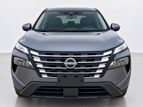 Used 2026 Nissan Rogue SV FWD image 6
