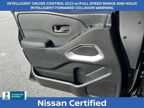 Certified 2024 Nissan Frontier SV w/ SV Convenience Package RWD image 9