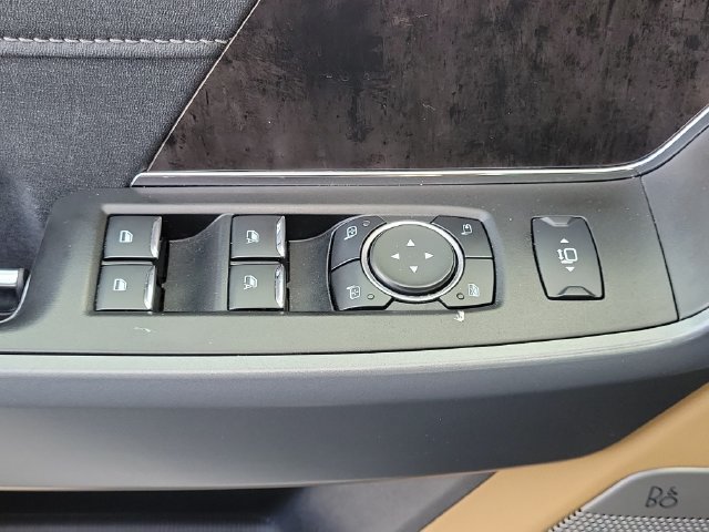 Used 2024 Ford F250 Lariat w/ Lariat Ultimate Package AWD/4WD image 22