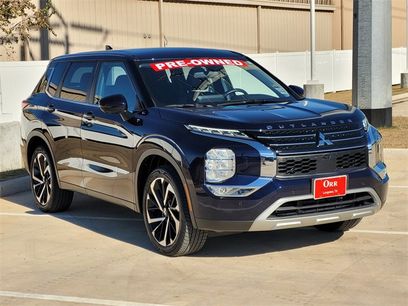 Used 2024 Mitsubishi Outlander SE Black Edition