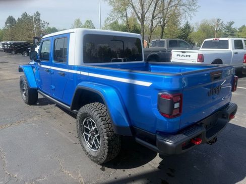 New 2026 Jeep Gladiator Rubicon w/ Whitecap Package AWD/4WD image 4