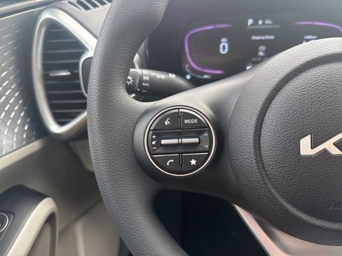 New 2025 Kia Soul LX image 24