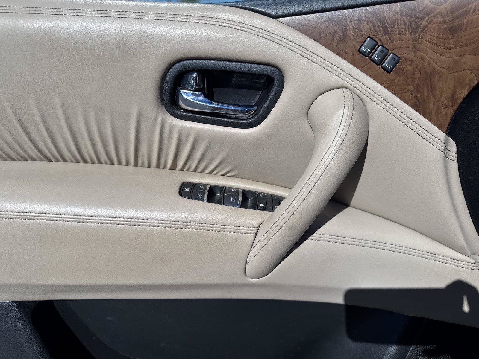 Used 2023 Nissan Armada SL w/ Captain's Chairs Package RWD image 12