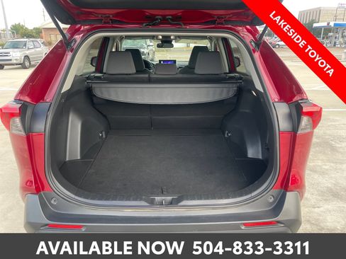 Certified 2025 Toyota RAV4 XLE FWD image 21
