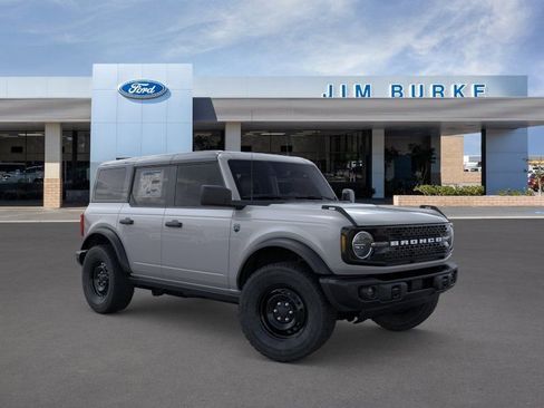 New 2026 Ford Bronco Big Bend w/ Black Diamond Package AWD/4WD image 7