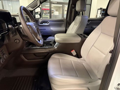 Used 2025 Chevrolet Silverado 1500 LTZ w/ Max Trailering Package image 16