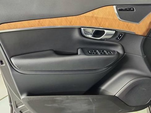Certified 2023 Volvo XC90 B5 Plus w/ Protection Package Premier AWD/4WD image 9