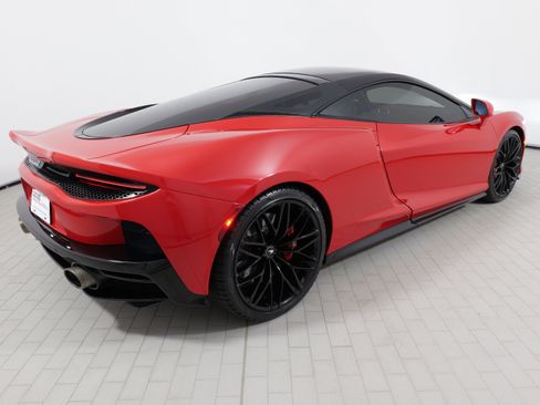 Used 2022 McLaren GT image 13