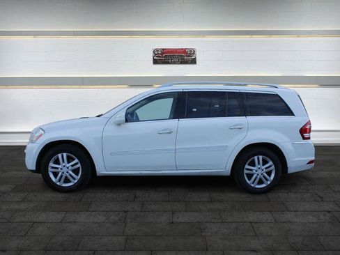 Used 2010 Mercedes-Benz GL 450 4MATIC image 4