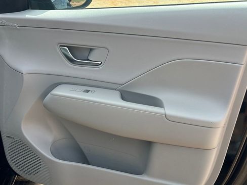 New 2026 Hyundai Kona Limited FWD image 15