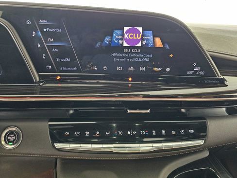 Used 2021 Cadillac Escalade ESV Sport w/ Driver Assist Tech Package AWD/4WD image 28