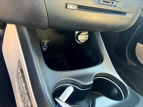 Used 2017 Dodge Journey SE w/ Flexible Seating Group image 33