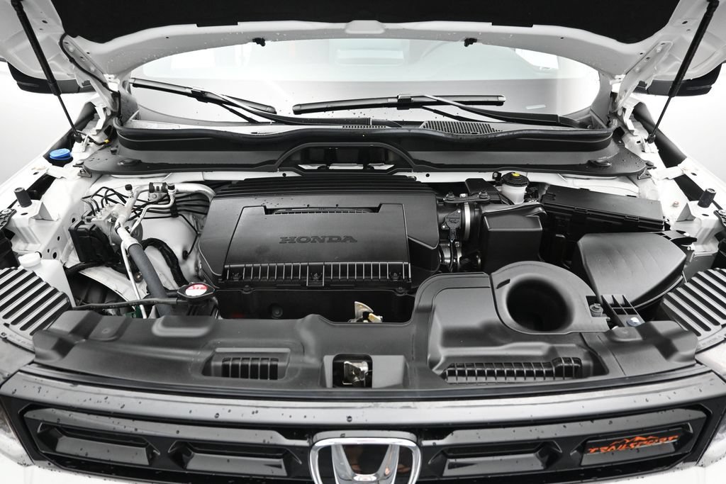Certified 2026 Honda Passport TrailSport image 37