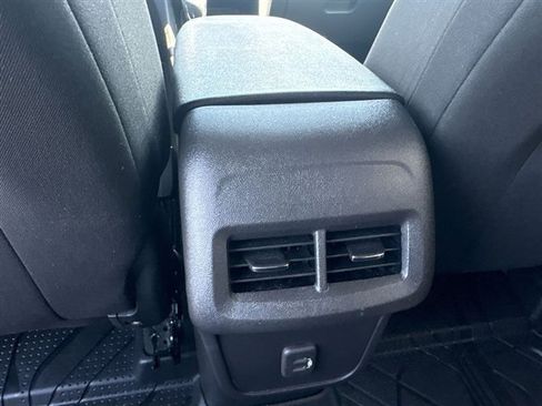 Used 2024 Chevrolet Equinox LT w/ LPO, Floor Liner Package FWD image 20