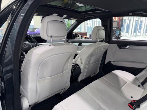 Used 2014 Mercedes-Benz C 250 Sedan image 48