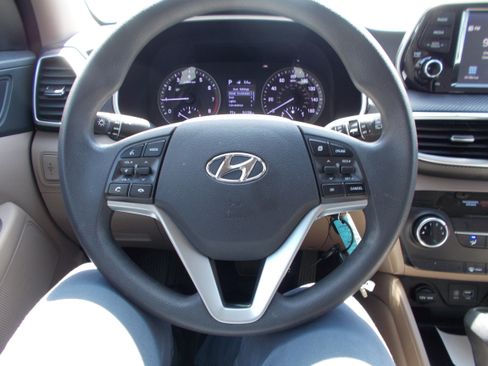 Used 2021 Hyundai Tucson SE FWD image 16