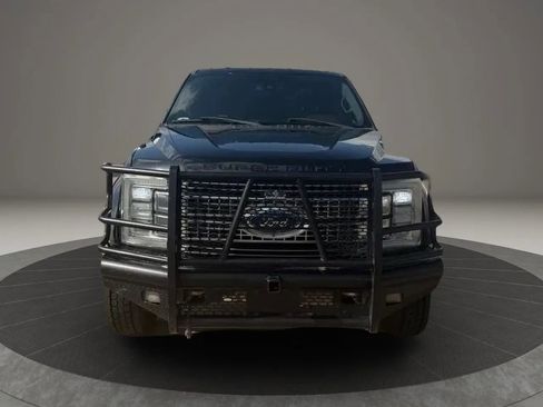 Used 2017 Ford F450 Platinum w/ Platinum Ultimate Package AWD/4WD image 2