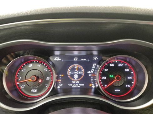 Used 2017 Dodge Charger SXT RWD image 23