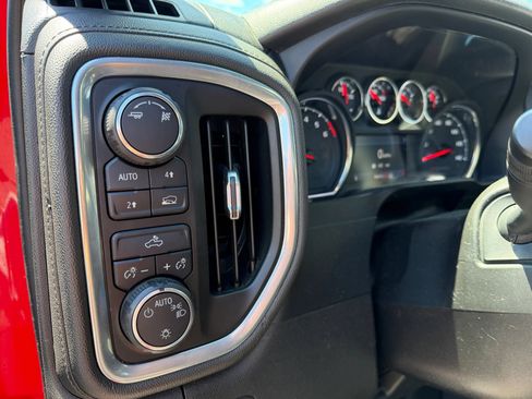 Used 2019 Chevrolet Silverado 1500 LT w/ All-Star Edition AWD/4WD image 11