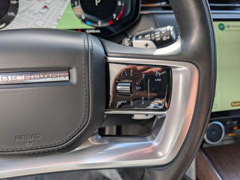 Used 2023 Land Rover Range Rover Autobiography AWD/4WD image 19