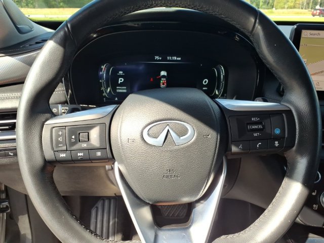 Used 2024 INFINITI QX60 Luxe w/ Vision Package FWD image 24