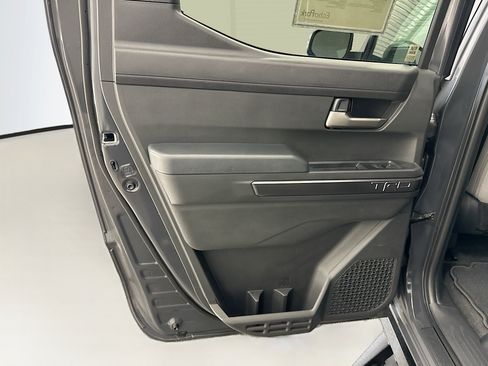 Used 2024 Toyota Tacoma TRD Sport w/ TRD Sport Upgrade Package image 28