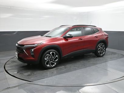 Used 2025 Chevrolet Trax RS w/ Sunroof Package