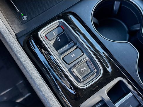 Used 2023 Honda Pilot EX-L image 15