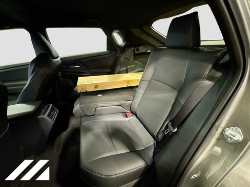 New 2026 Subaru Solterra image 23