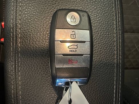 Used 2022 Kia Rio S w/ Technology Package FWD image 17