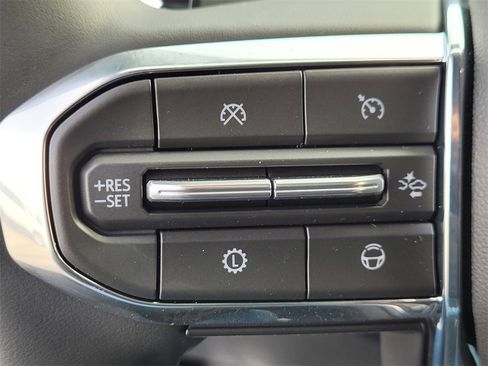 New 2026 GMC Yukon XL Denali w/ Denali Reserve Package image 19