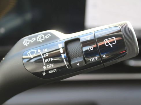 New 2026 Kia Carnival EX image 37